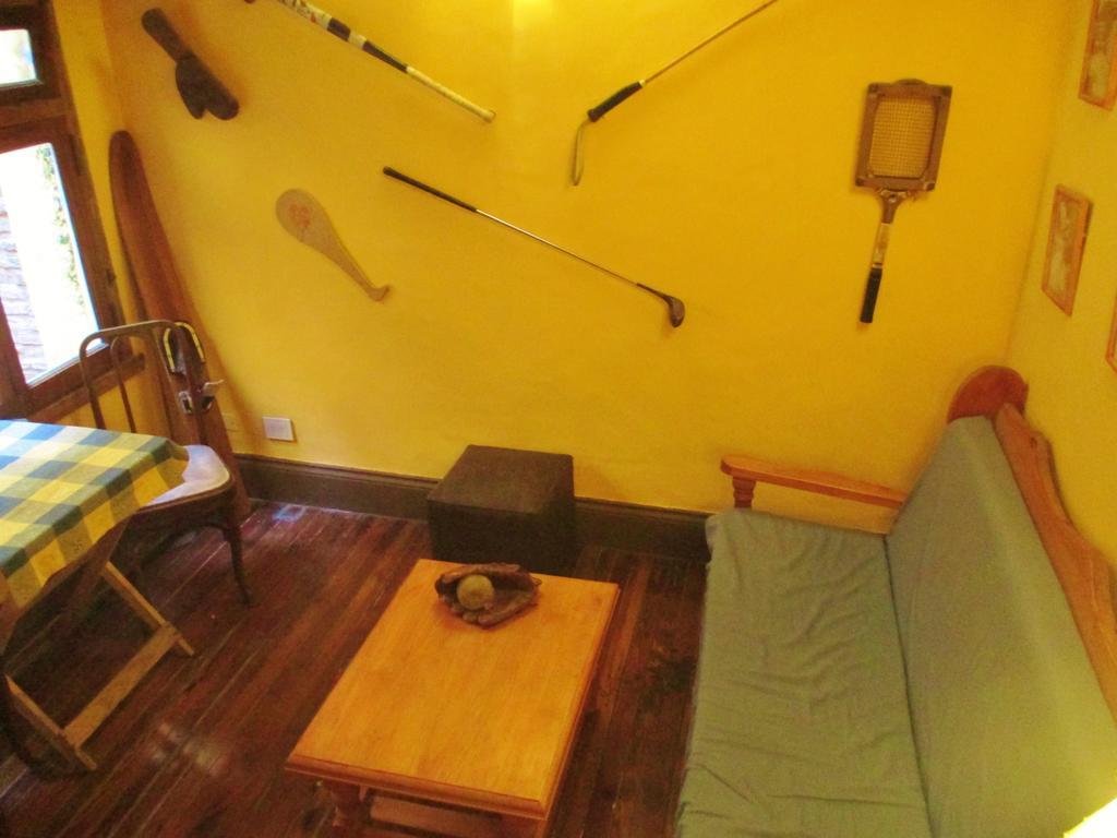 La Querencia De Acomodação com café da manhã 