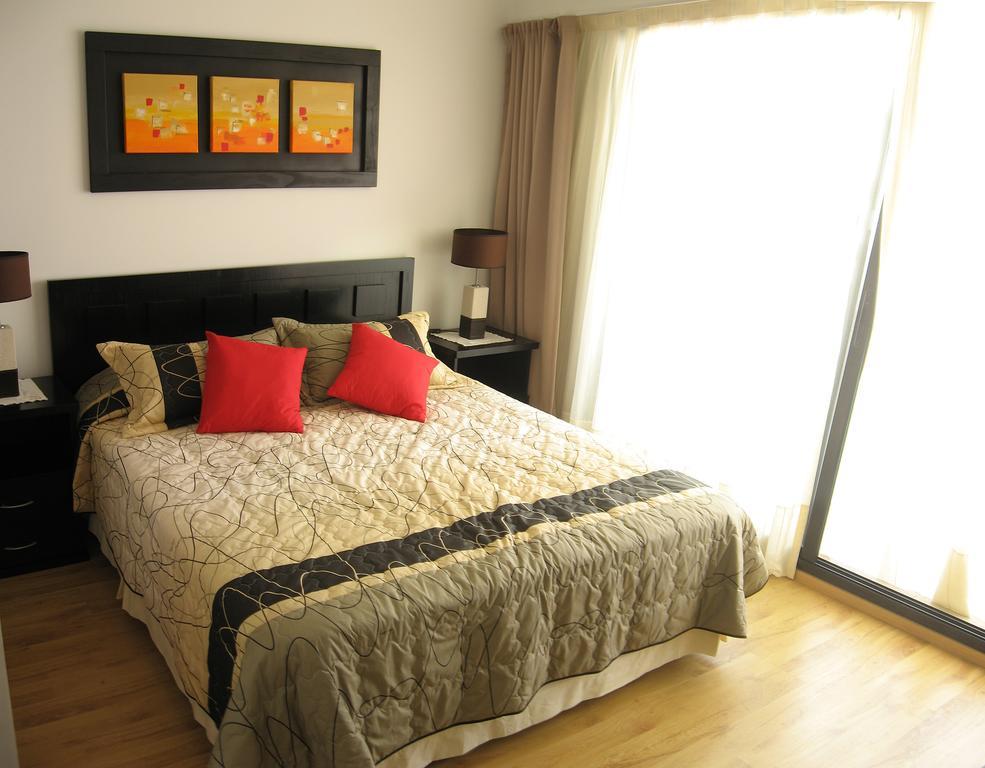 Apartment Dreaming Uriarte *
