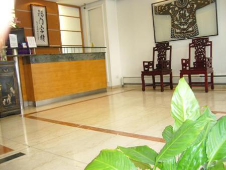 Hotel Suipacha 2*