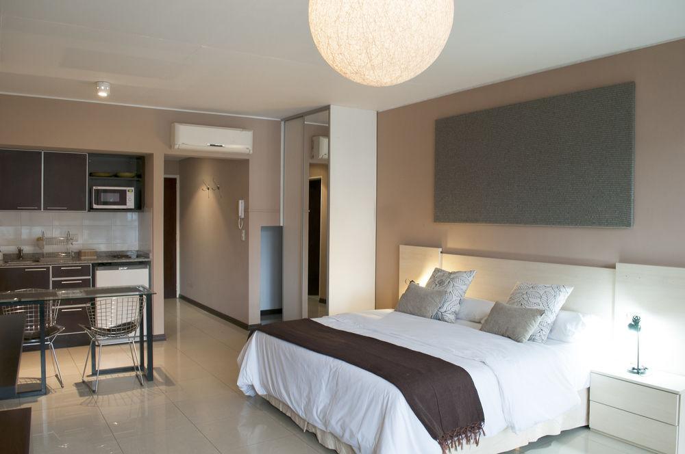 Feel 3* Buenos Aires
