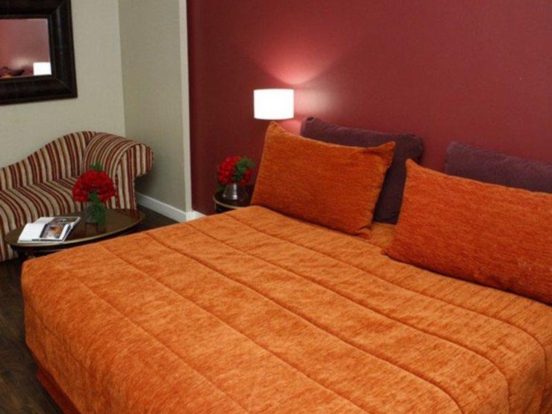 1253 Recoleta Small Hotel