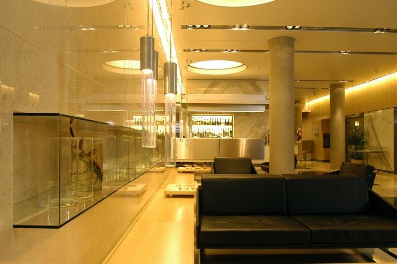 Htl Urbano 4*