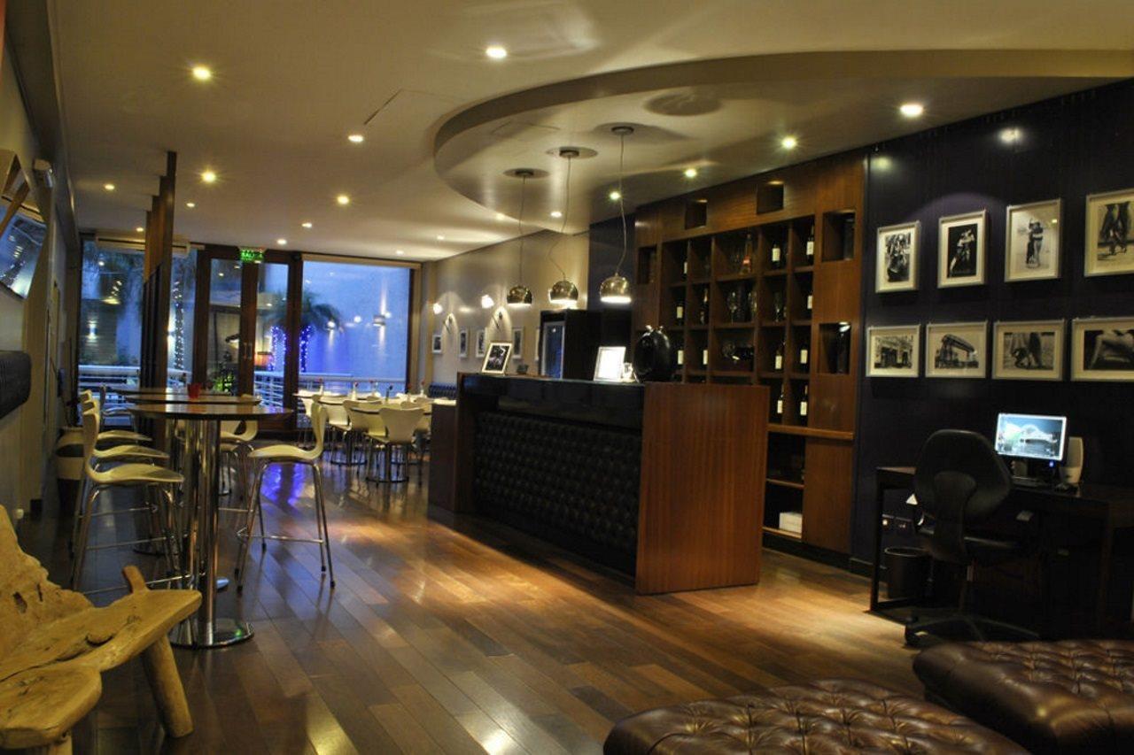 Aparthotel Palermo & 4*