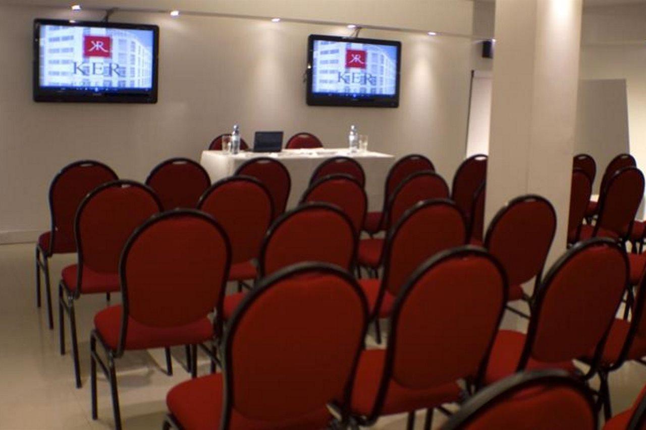 Aparthotel Ker Urquiza 3*