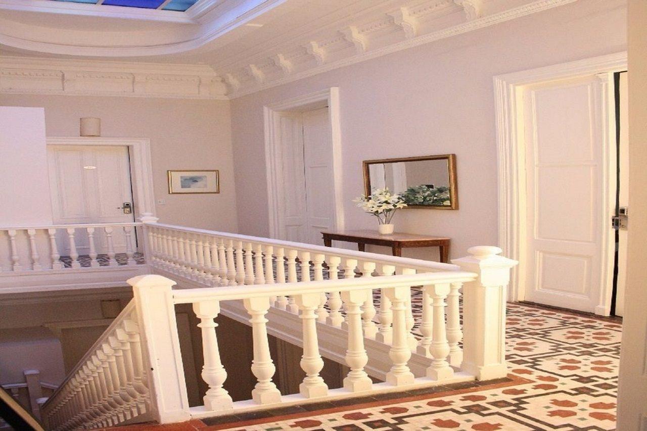 Hotel De La