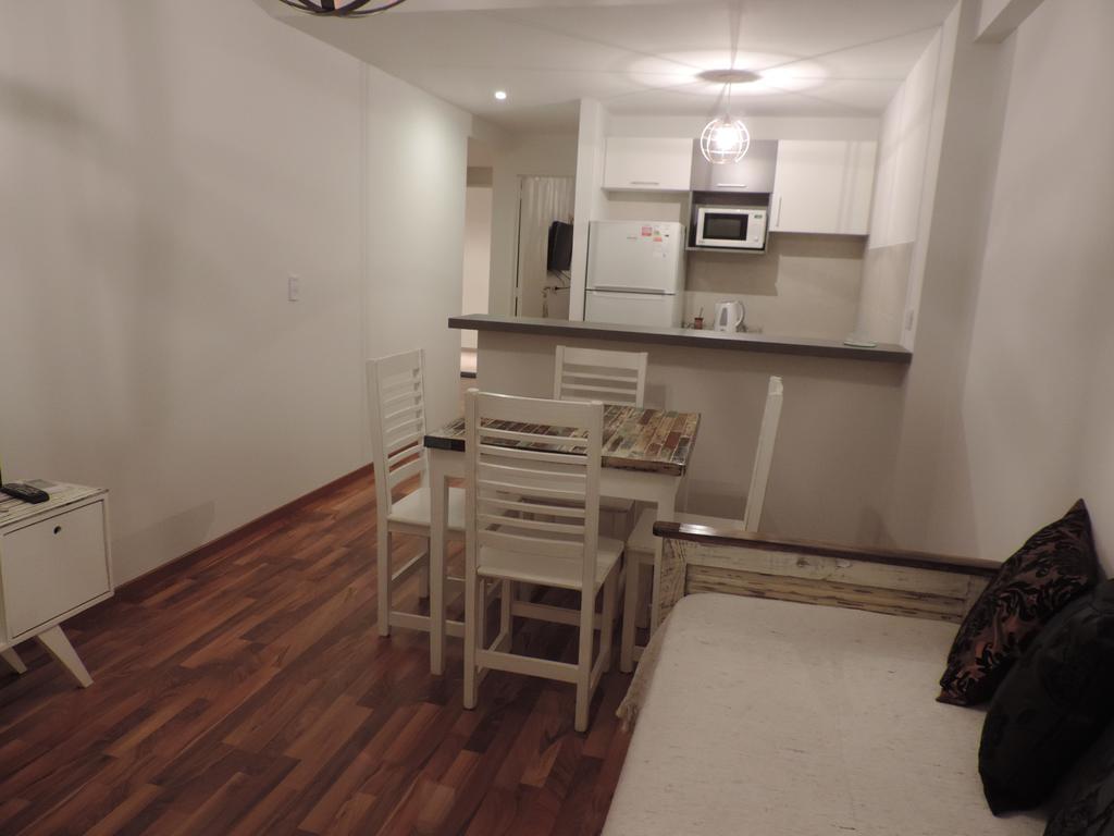 Metropolitan Lacroze Apartment *