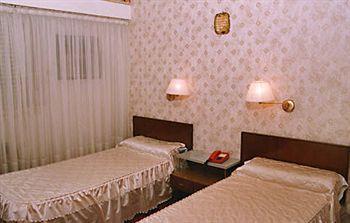 Hotel Diplomat 2*