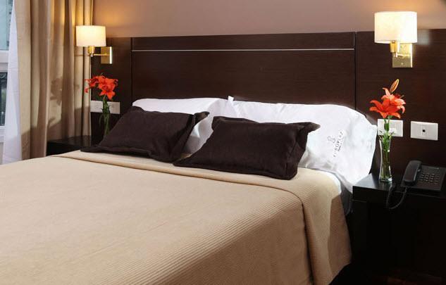 Hotel Europlaza & 3*