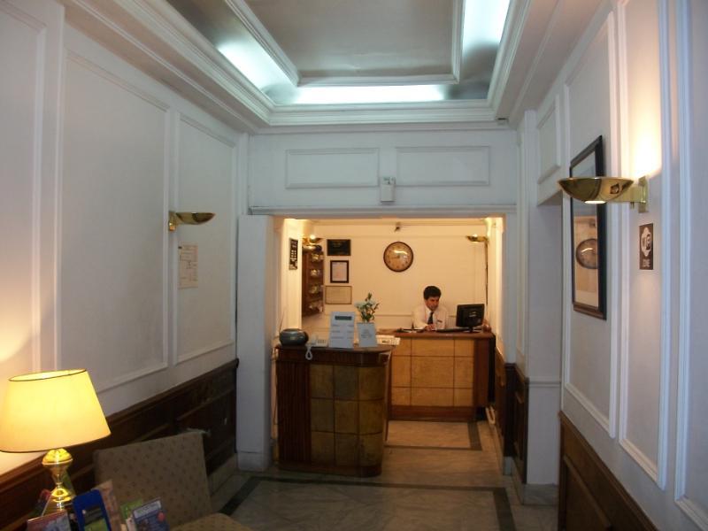 King's Hotel 2*