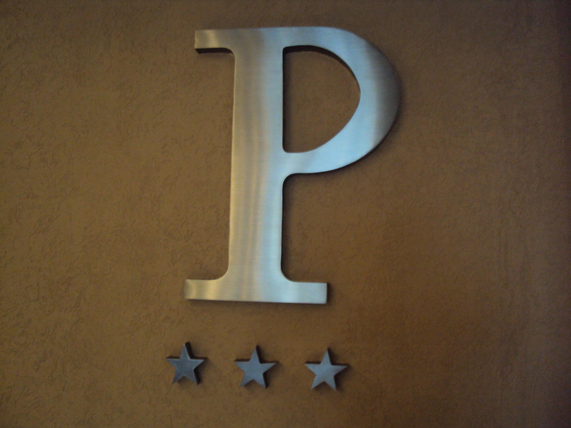 Promenade Hotel