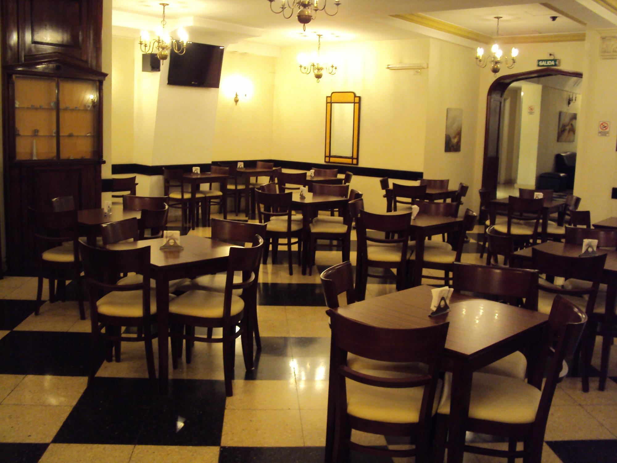 Promenade Hotel 3*