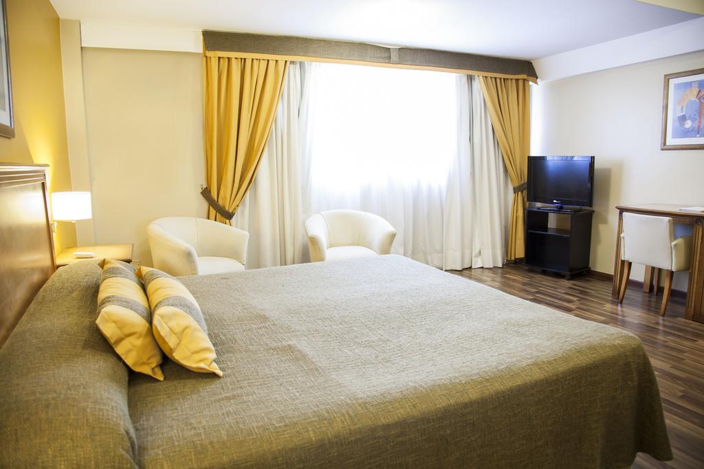 Hotel Tritone Buenos Aires