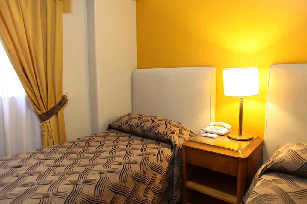 Tritone Hotel Buenos Aires