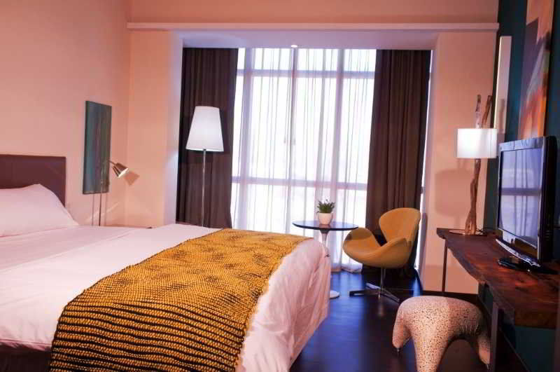 Hotel Esplendor Plaza Francia 4*