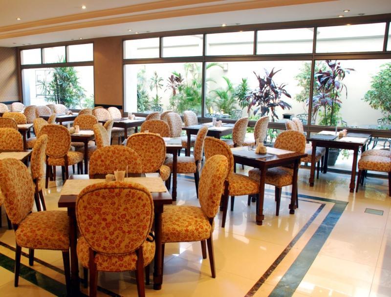 Hr Esmeralda Luxor Buenos Aires