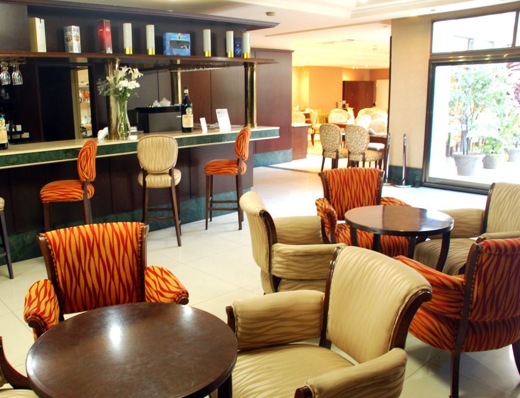 Hr Esmeralda Luxor