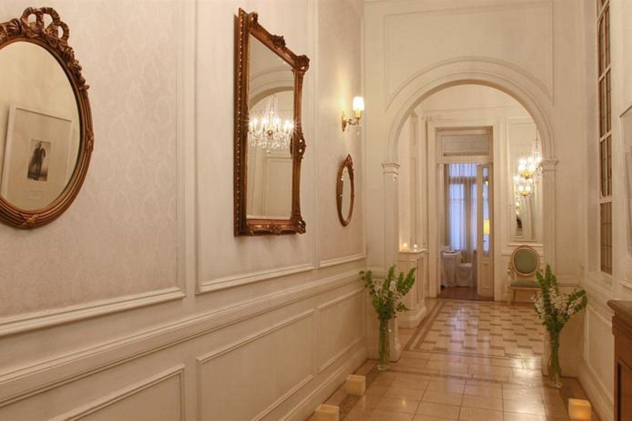 Hotel Rooneys Boutique 4*