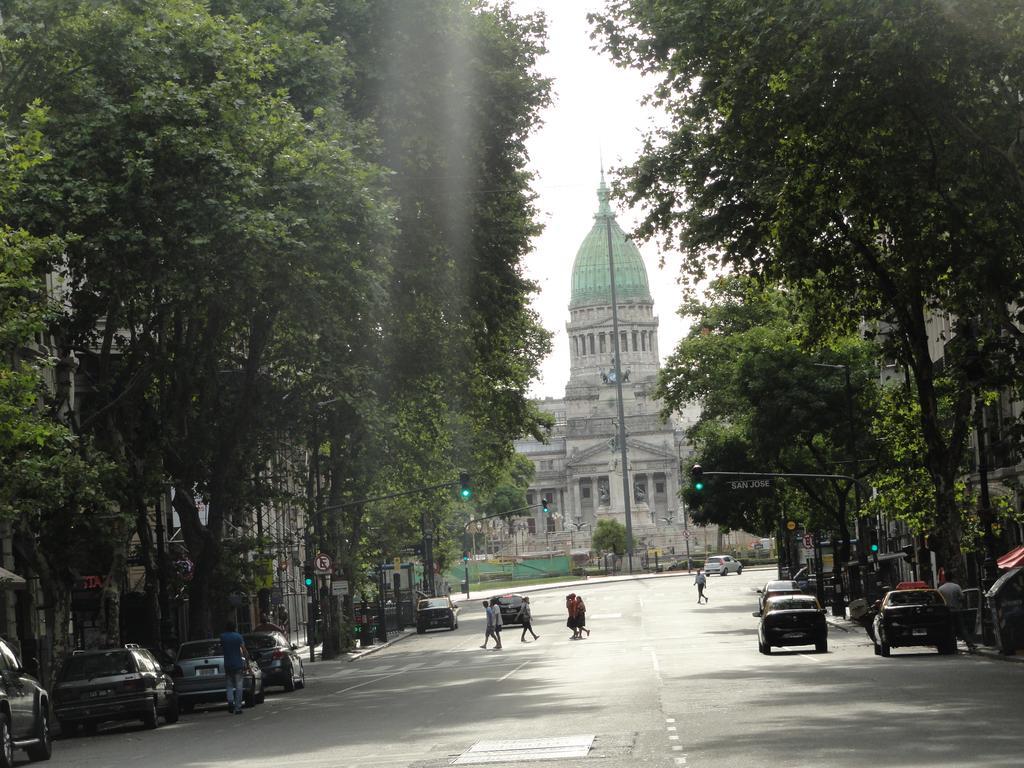 Avenida De Mayo 1316