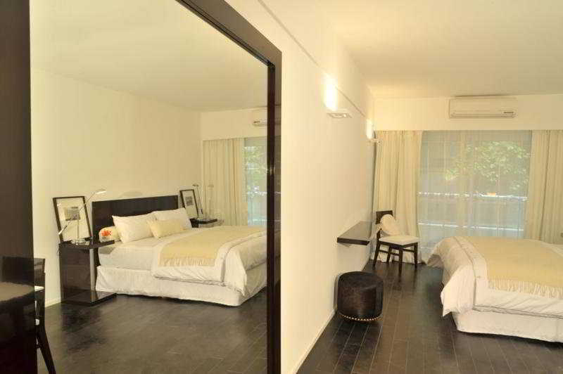 Hotel Awwa & 4*