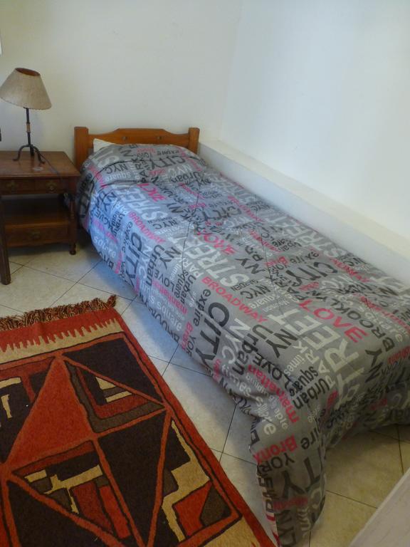 Piso Compartido Abasto Guest house *