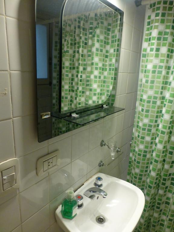 Guest house Piso Compartido Abasto Buenos Aires