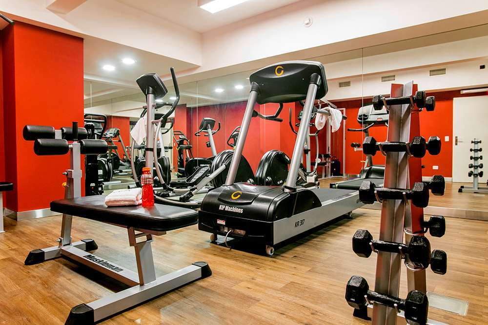 Arc Arenales & Aparthotel 4*