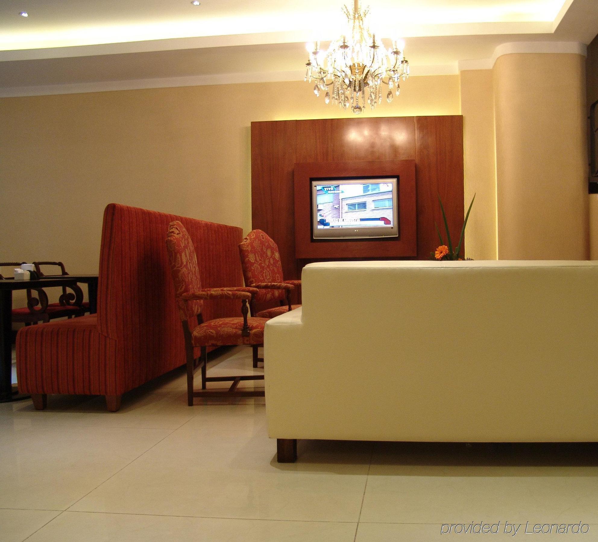 Sheltown Hotel