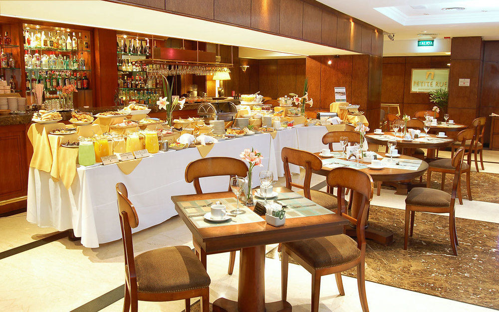 Howard Johnson 9 De Julio Avenue Buenos Aires