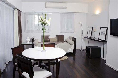 Hotel Awwa & 4*