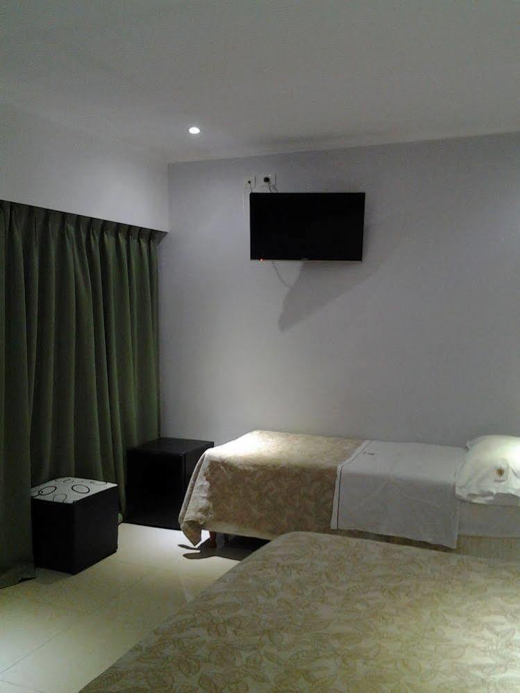Athos Hotel Buenos Aires