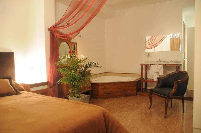 Le Vitral Baires Boutique 4*