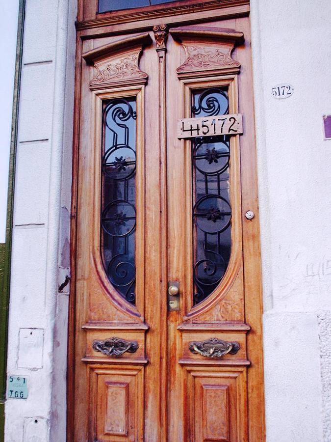 Hostel Lopez & *