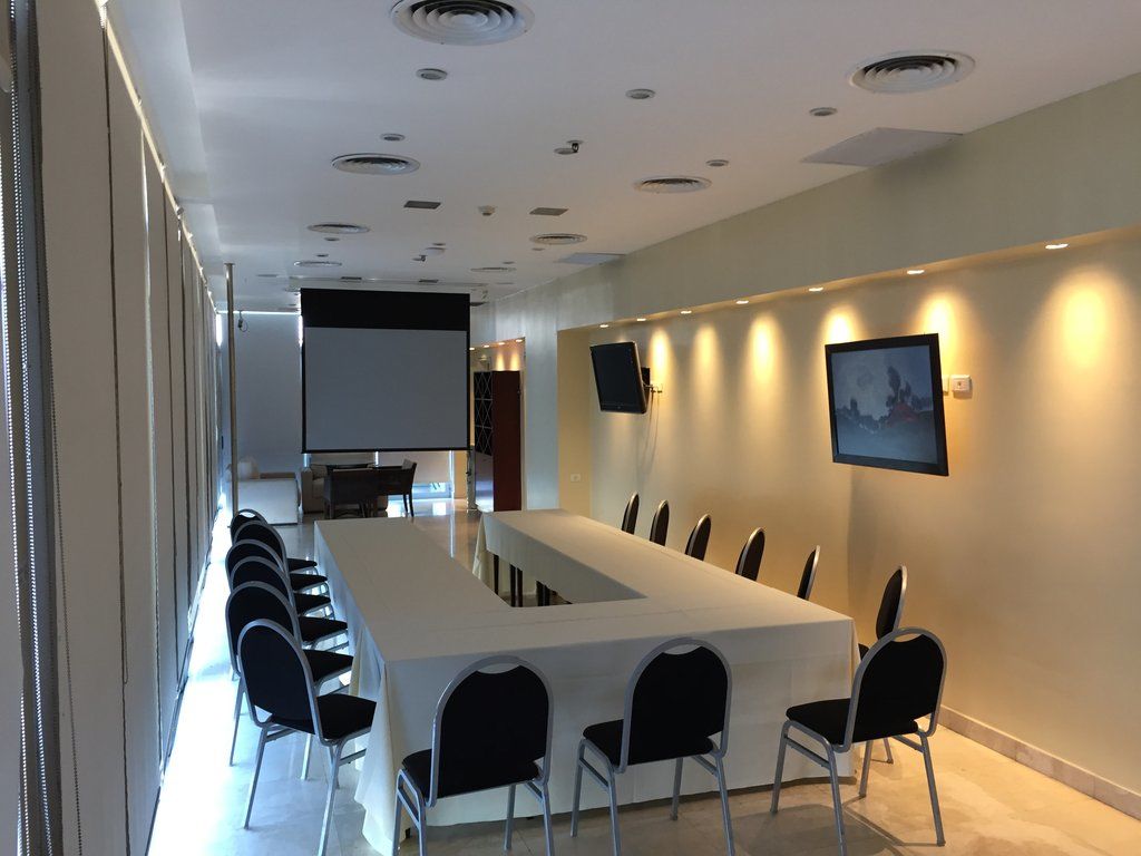 Hotel Eurobuilding Boutique 4*