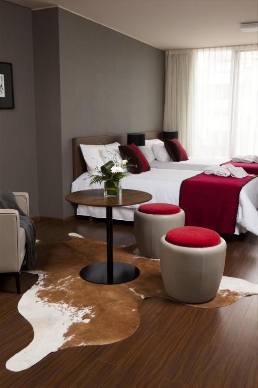 Aspen Square 4*