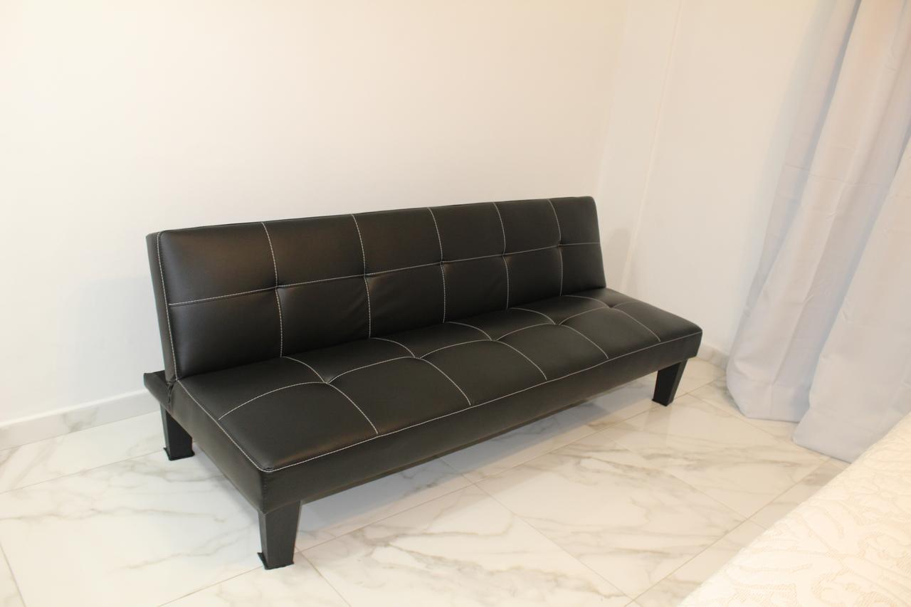 Calle Corrientes 1642 Apartment