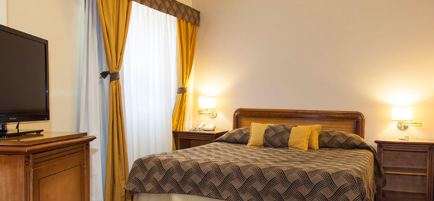 Tritone 3* Buenos Aires