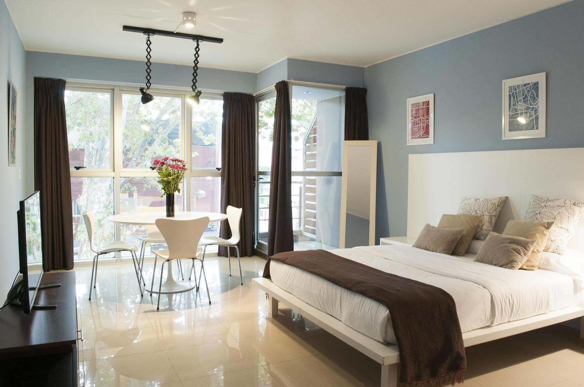 Feel 3* Buenos Aires