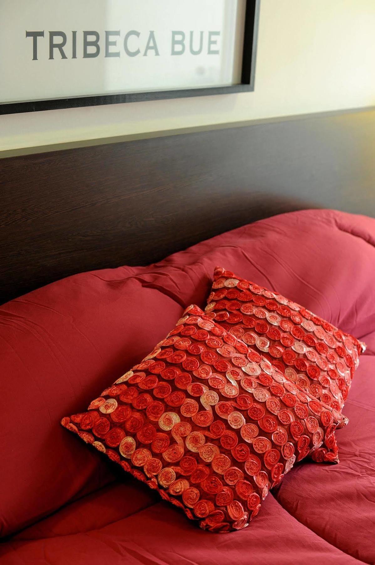 Up Apartment *