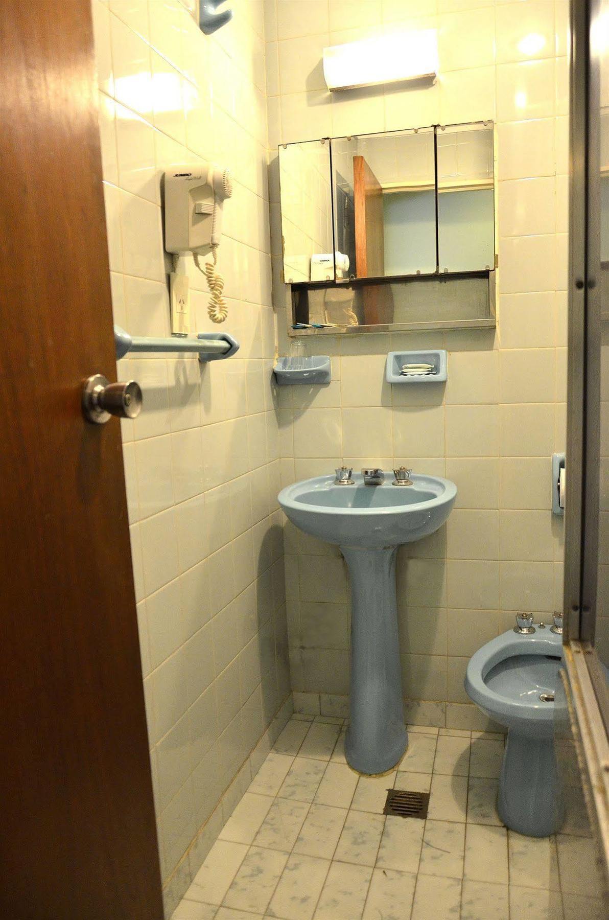 Hotel Ecuador Buenos Aires