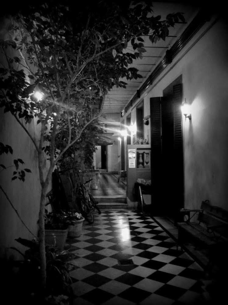 Estacion *