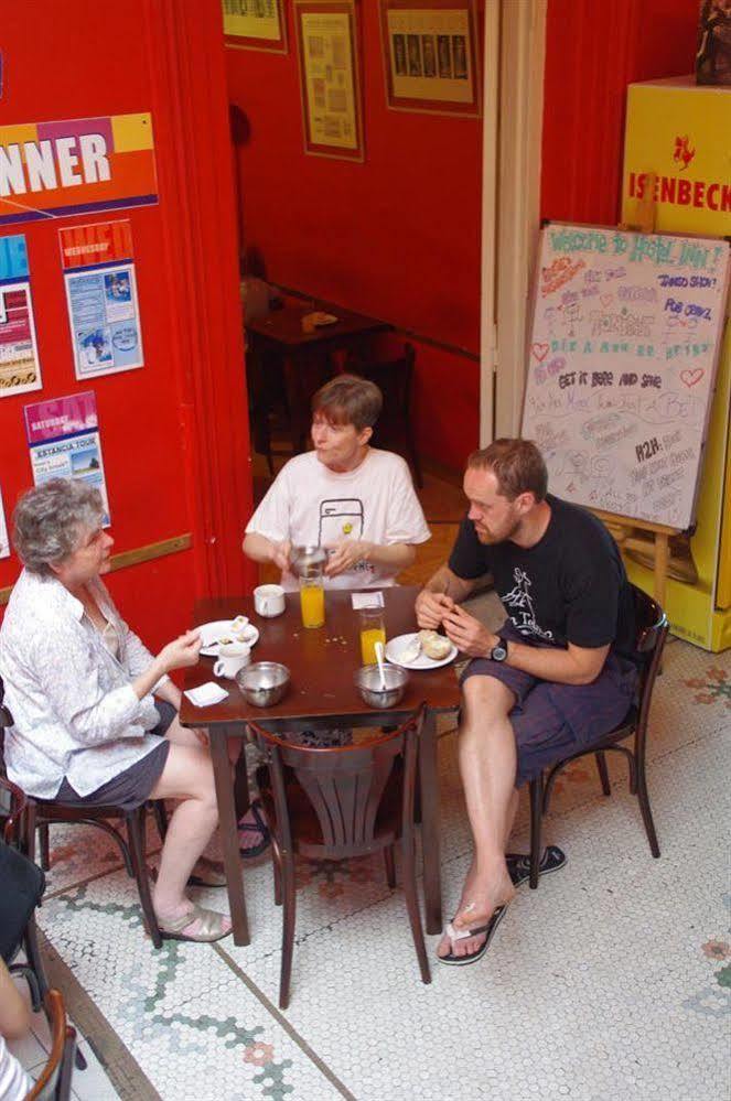 Hostel Inn Buenos Aires *