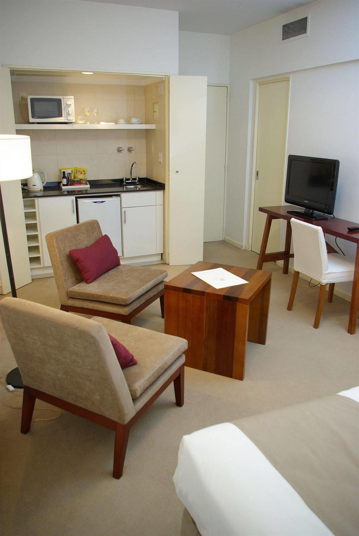 Loi Arenales Hotel Buenos Aires