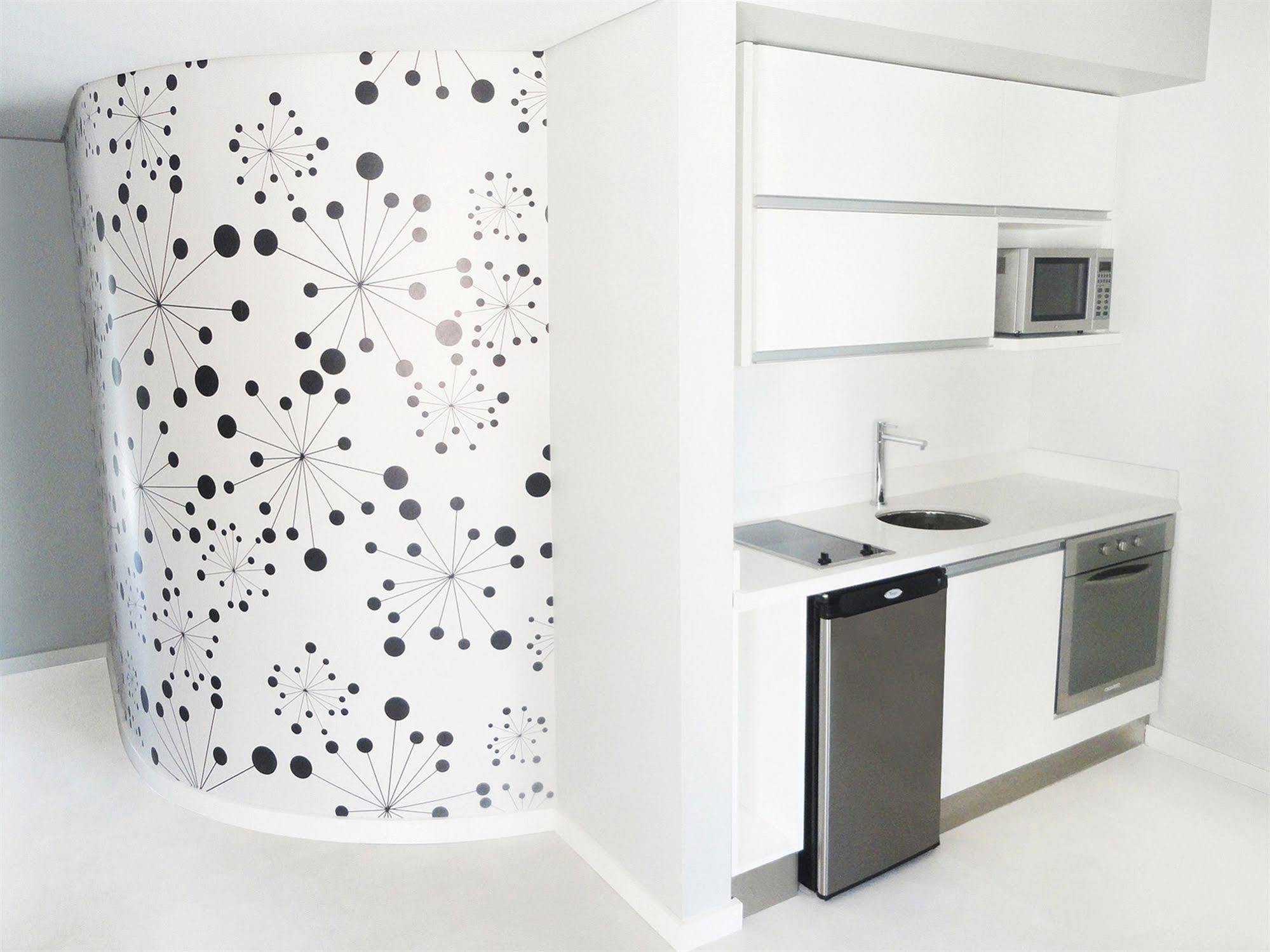 Tre Design Aparthotel 4*