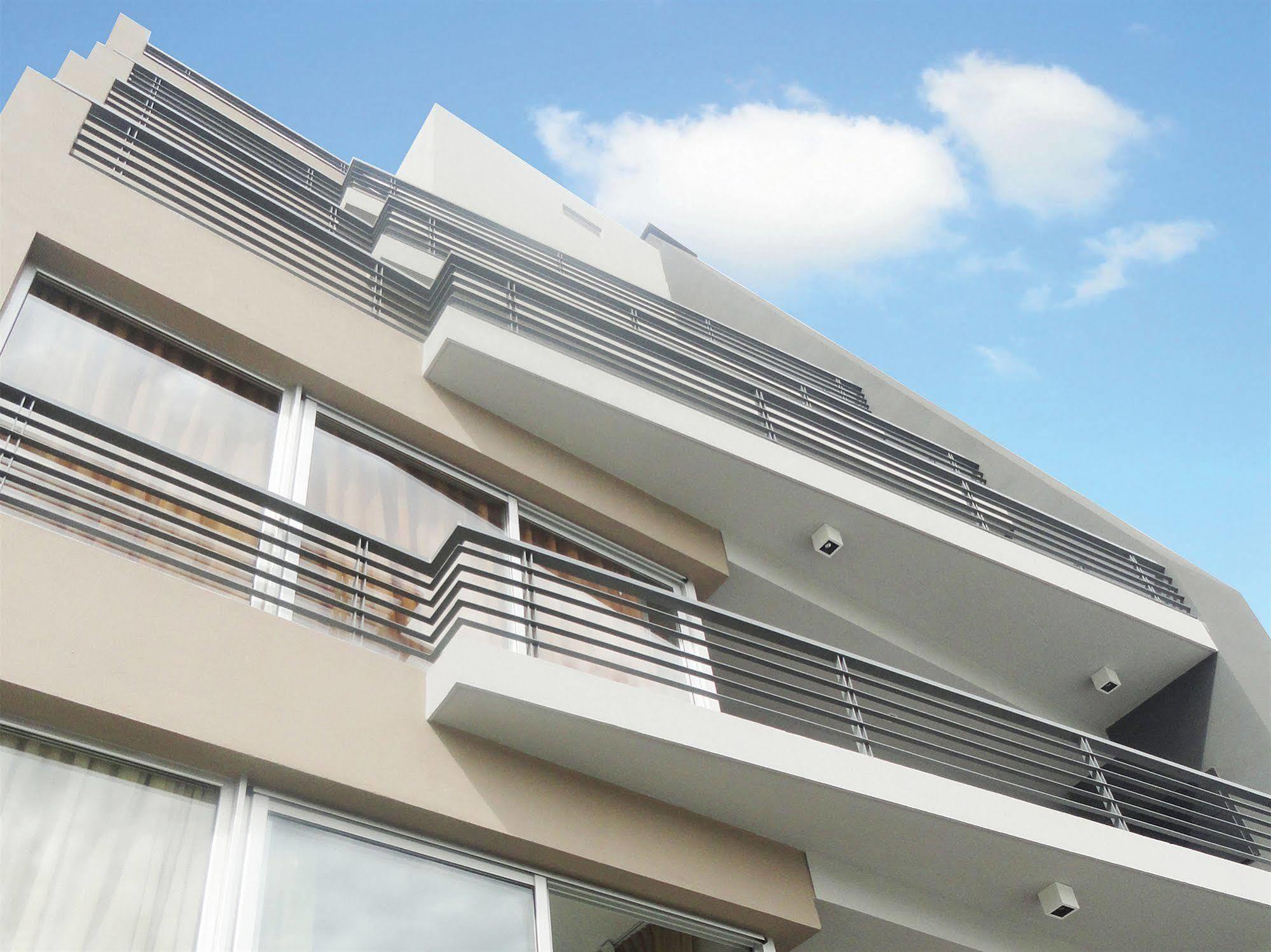 Aparthotel Tre Design 4*