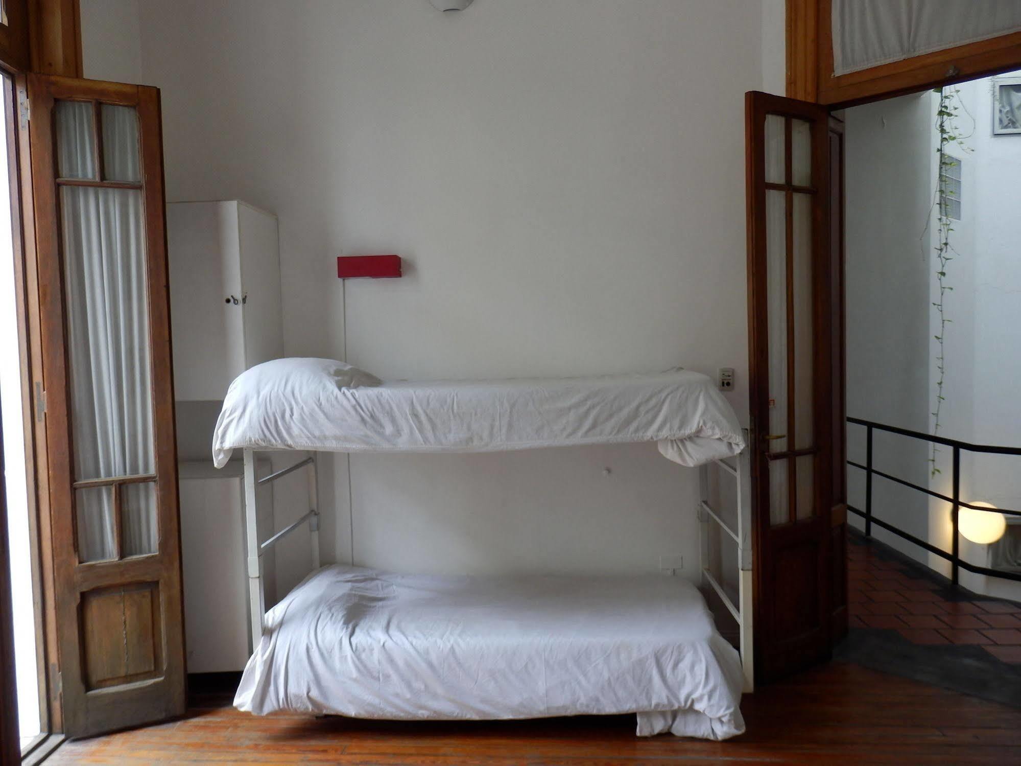 Bill And Bill Hostel *
