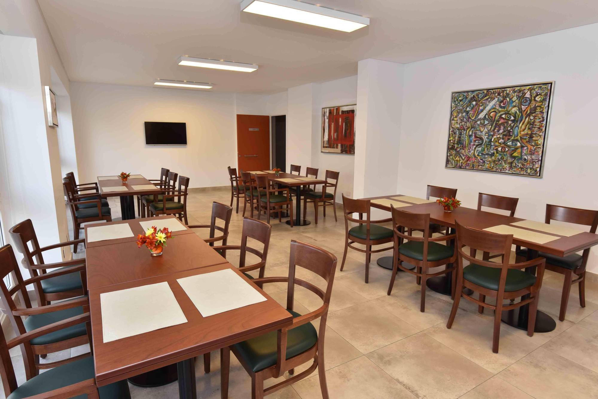 Arc Arenales Studios&suites Apartahotel
