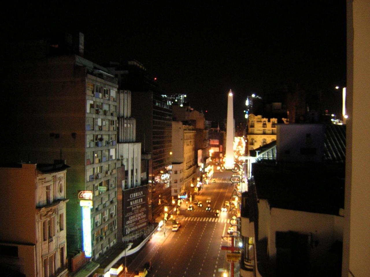 Corrientes Y Esmeralda Apartment *