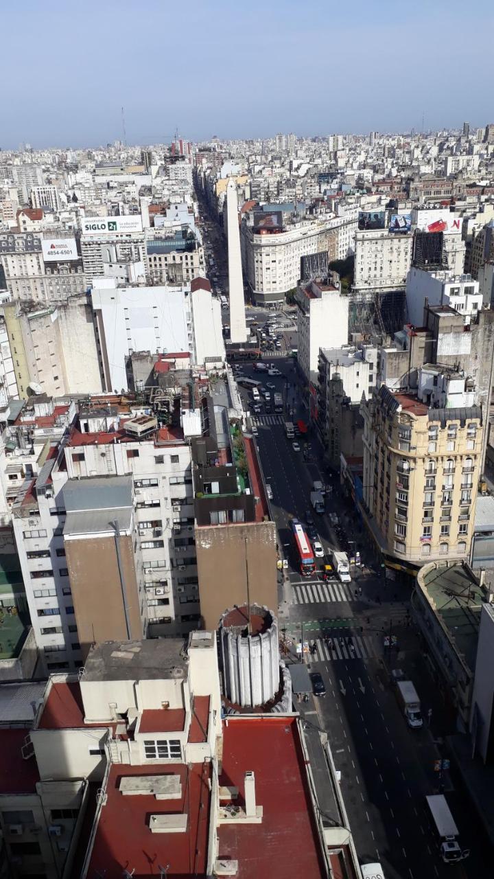 Tango Pop Junto Al Obelisco En 820 Avenida Corrientes Buenos Aires