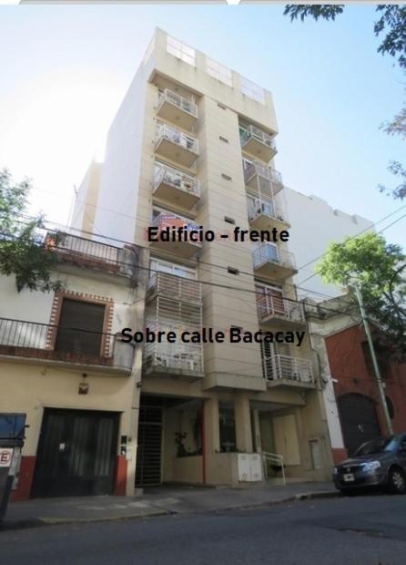 Luminoso Y Amplio 2 Ambientes En Flores 45 M2 *