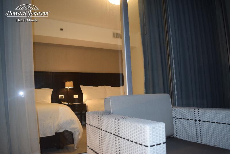 Hotel Howard Johnson Abasto 3*